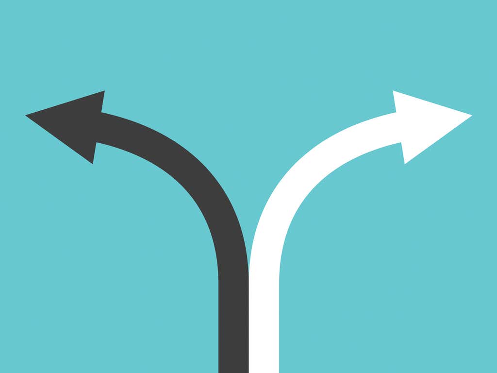 Illustration of two arrows going in different directions.