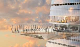 EDGE, the western hemisphere’s highest outdoor sky deck, offically opens